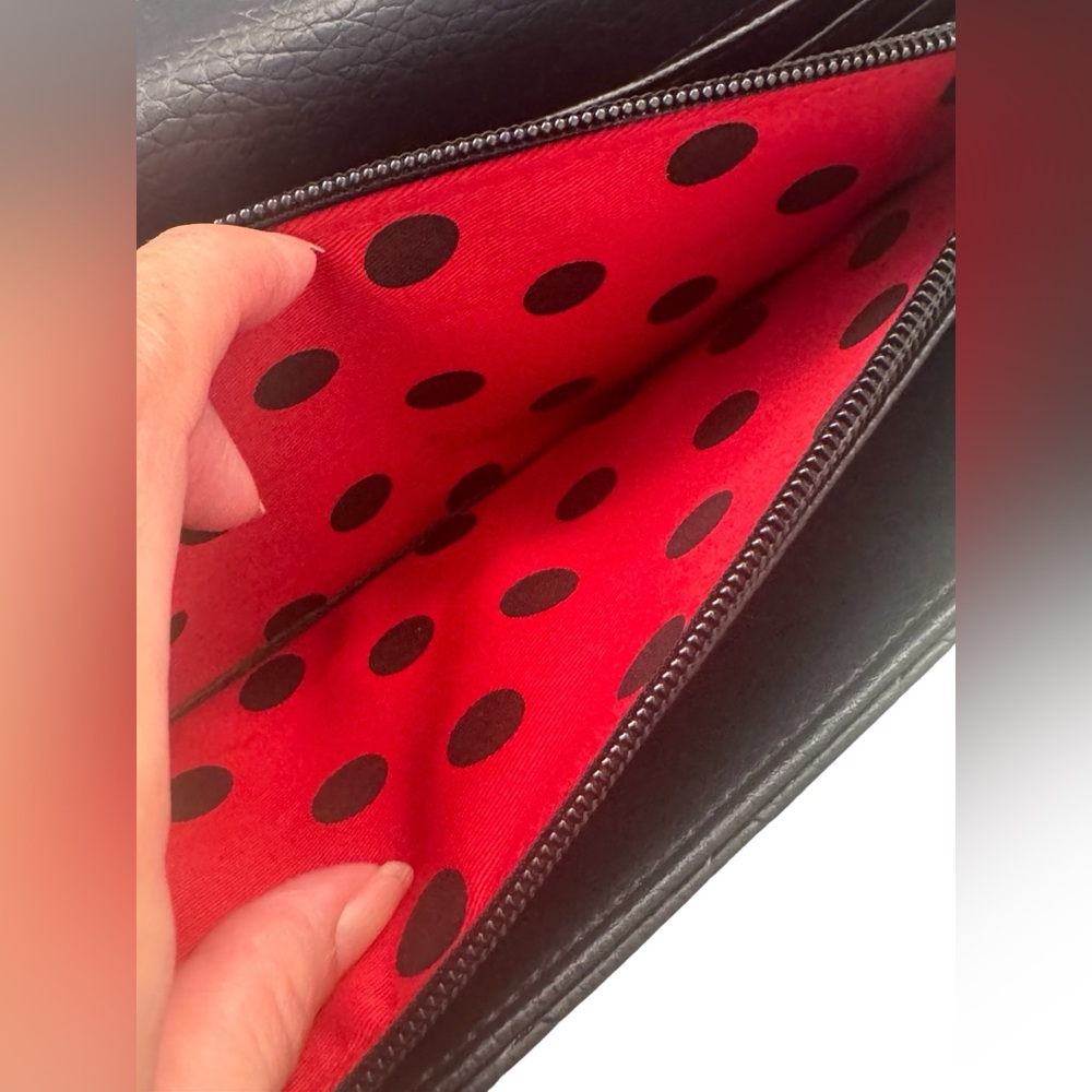 Loungefly Hello Kitty Black Sparkle Envelope Clutch Wristlet with Red Bow - Picture 12 of 15